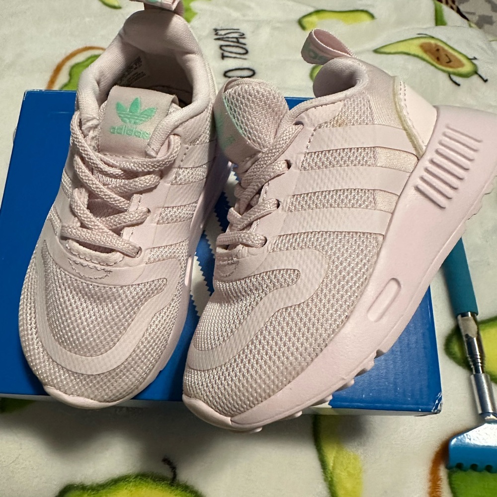 Adidas Multix El I toddler shoes in ALMPNK/PULMIN